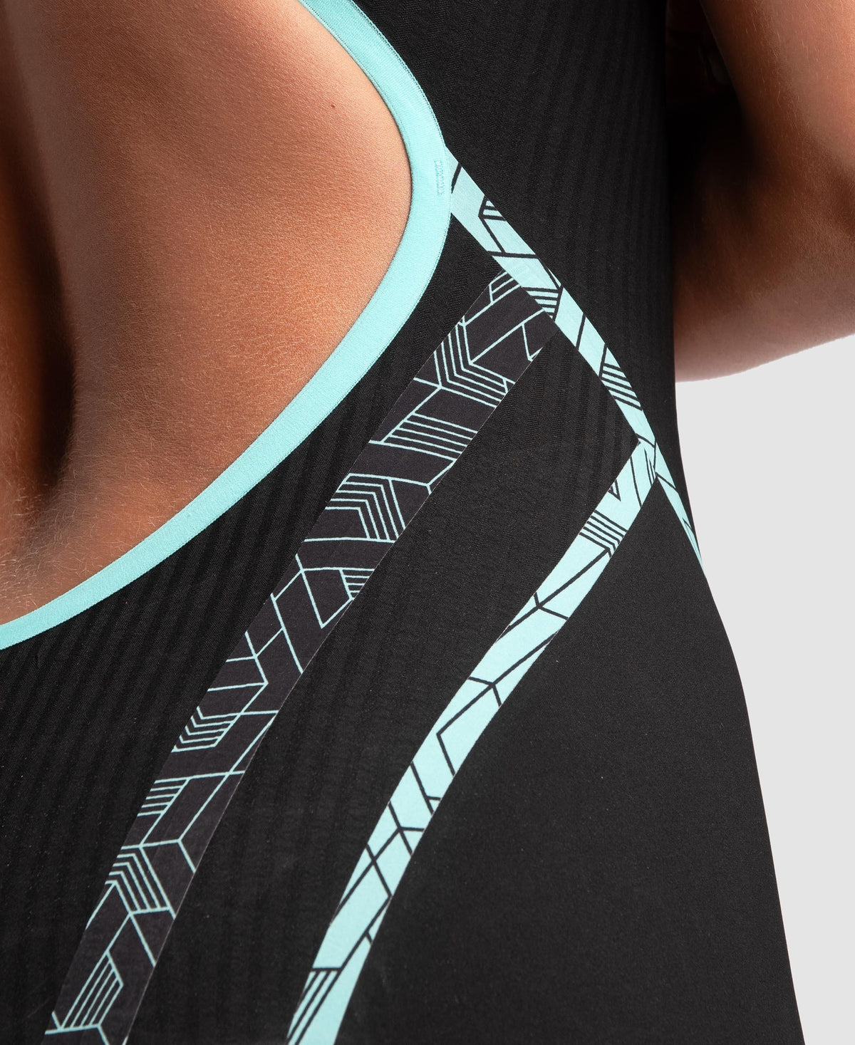 arena POWERSKIN Primo Open Back