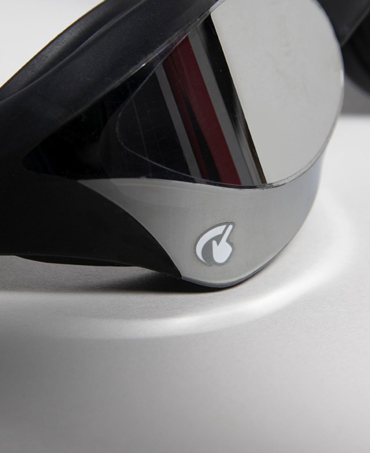 arena Cobra Core Swipe Mirror Goggle