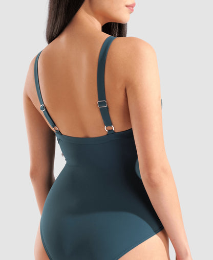 arena Shapewear Lara Soft Curve Back C-Cup