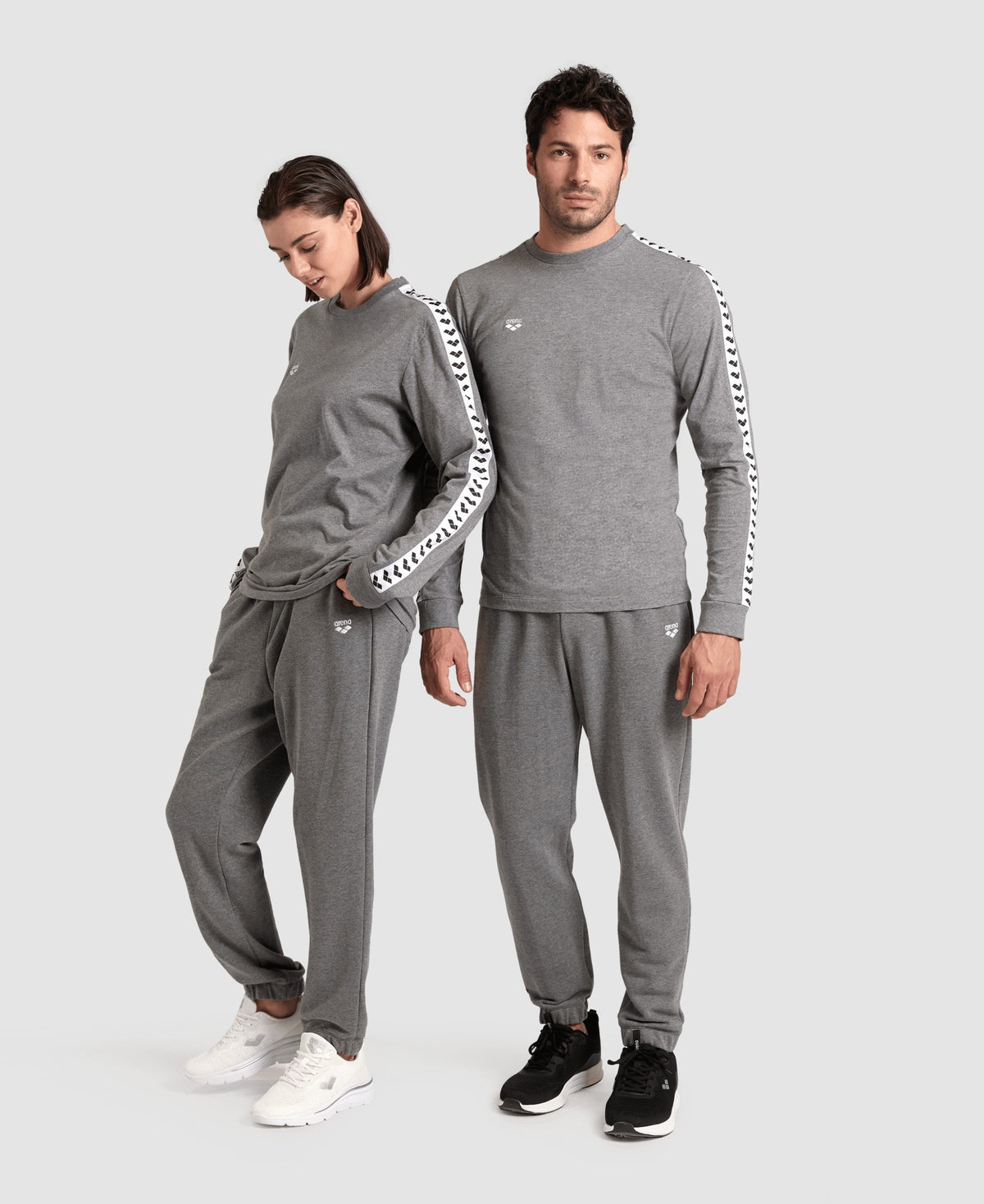 arena Icons Long Sleeve Shirt