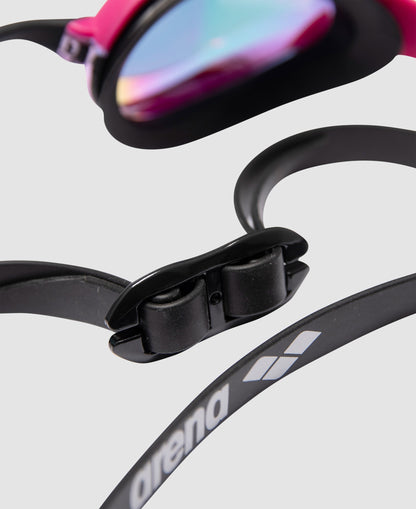 arena Keep a Breast 2026 Cobra Ultra Swipe Mirror Goggle