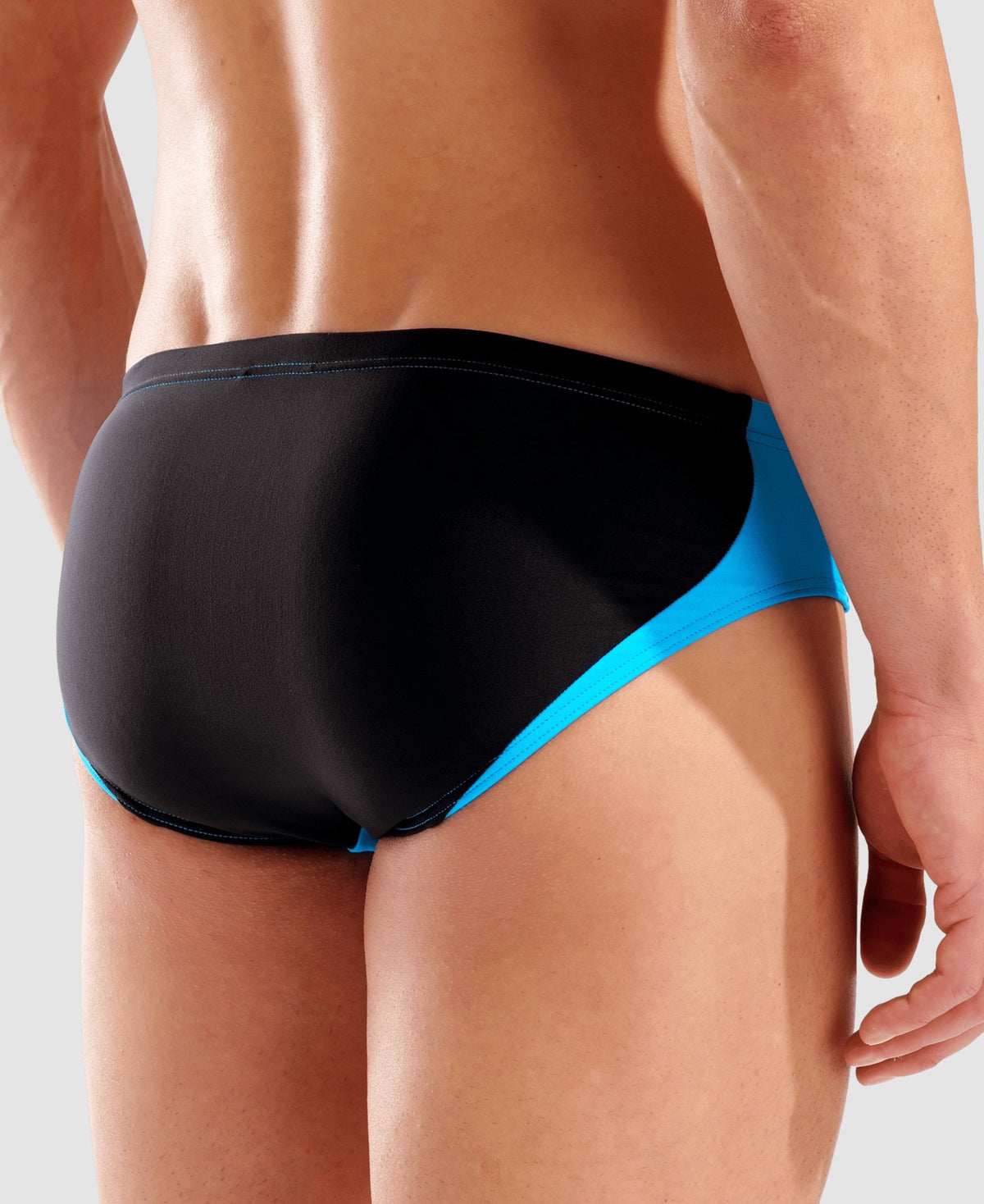 arena Wavecurl Briefs Feel Collection