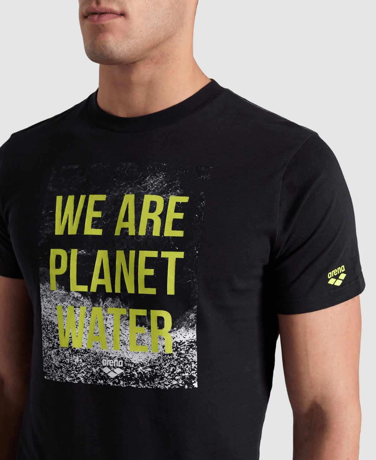 arena Solid T-Shirt