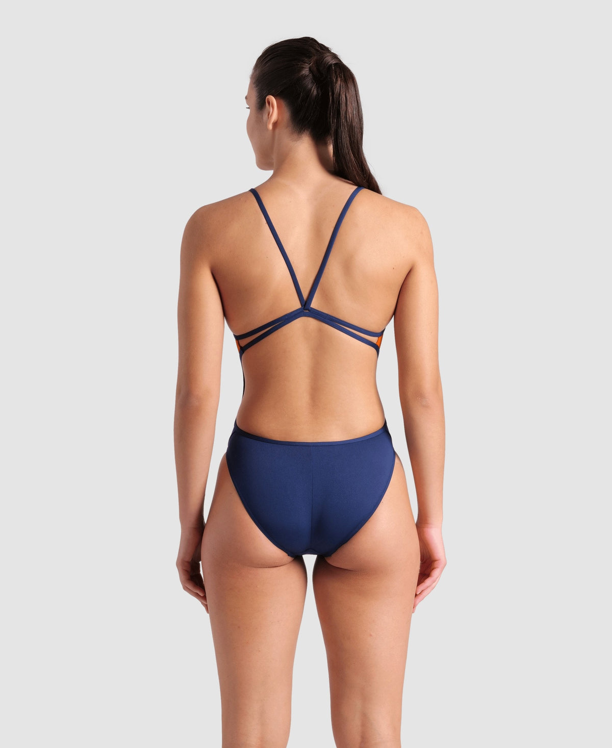 arena Diamond Color Block Lace Back Solid