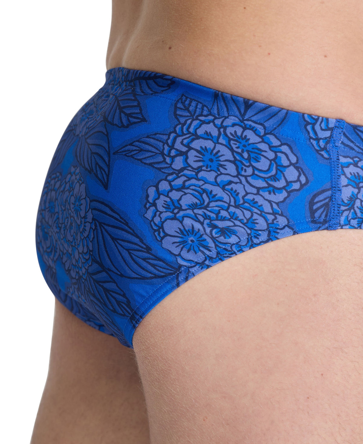 arena Hydrange Bouquet Brief